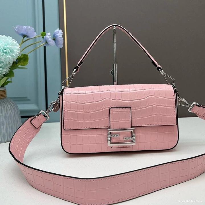 Affordable Crocodile Re-Edition In Fendi Leather Medium Pink Bag Baguette 0807